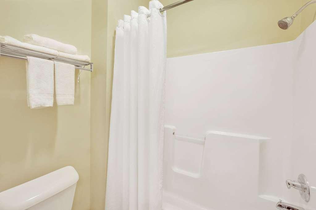 Super 8 By Wyndham Hampshire Il Hotel Quarto foto